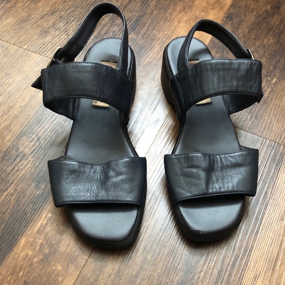 Navy Blue Leather Sandal 1.5 inch Heel  Size 9M by Air Twist - Picture 2 of 7